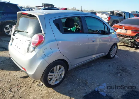 2015 Chevrolet Spark Ls Cvt z USA, uszkodzony, nr VIN KL8CB6S9XFC812153